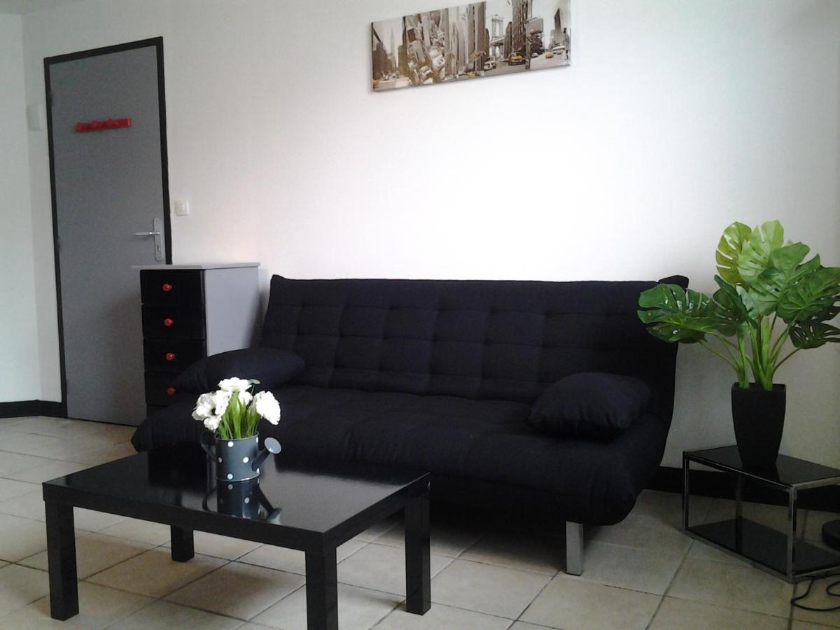 Appartement T3 tout confort en duplex à 15mn à pied du centre-ville La Rochelle  Extérieur photo