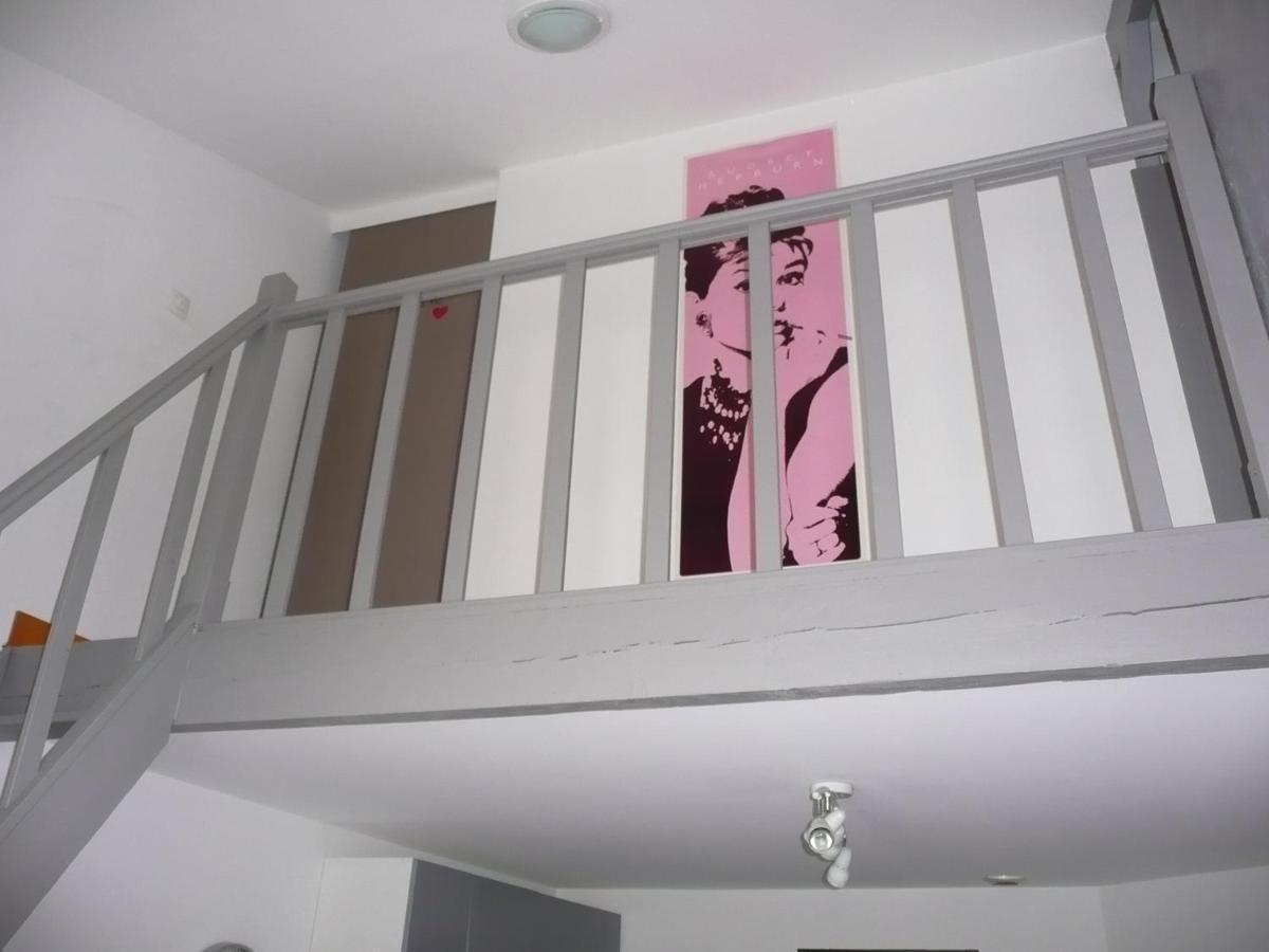 Appartement T3 tout confort en duplex à 15mn à pied du centre-ville La Rochelle  Extérieur photo