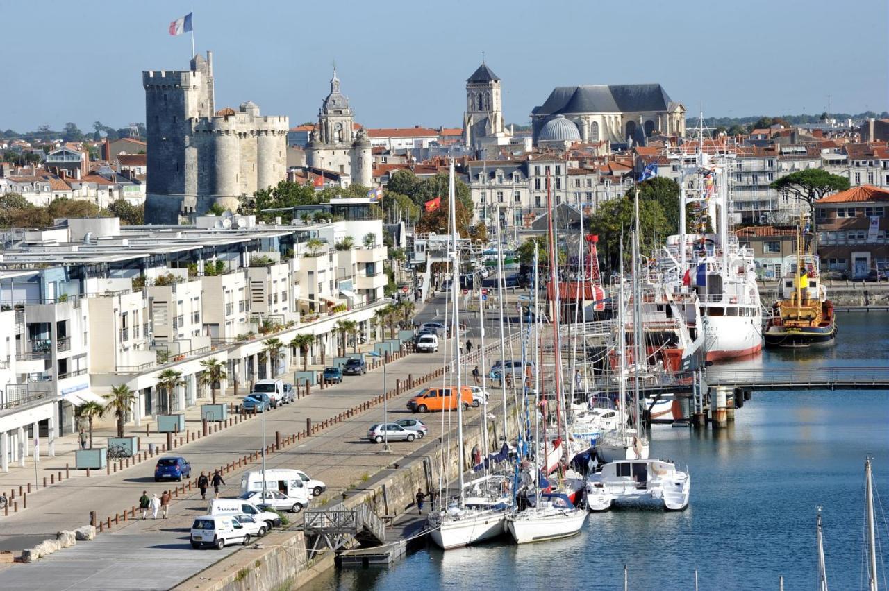 Appartement T3 tout confort en duplex à 15mn à pied du centre-ville La Rochelle  Extérieur photo